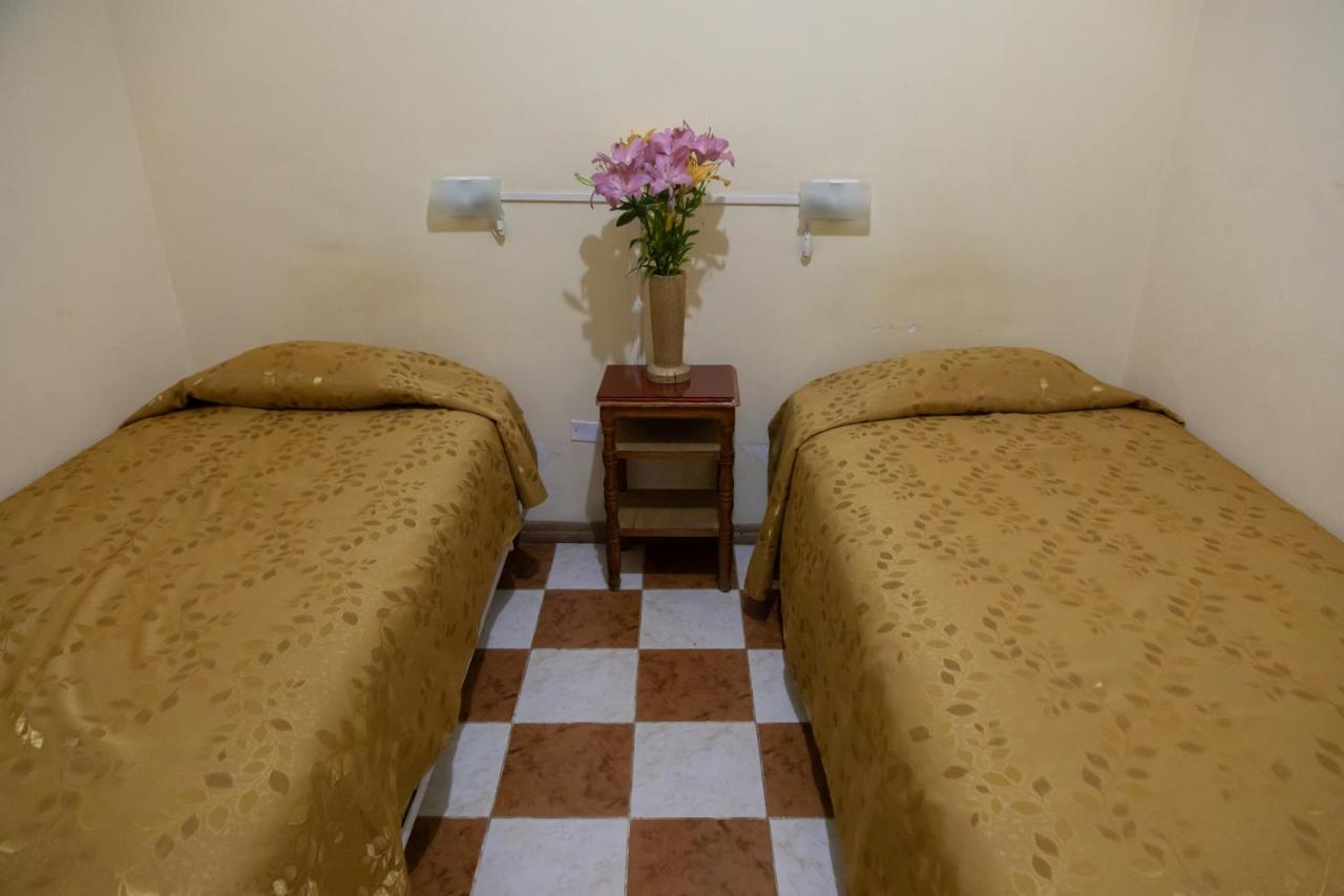 Julia Plaza Hotel Uyuni Ngoại thất bức ảnh